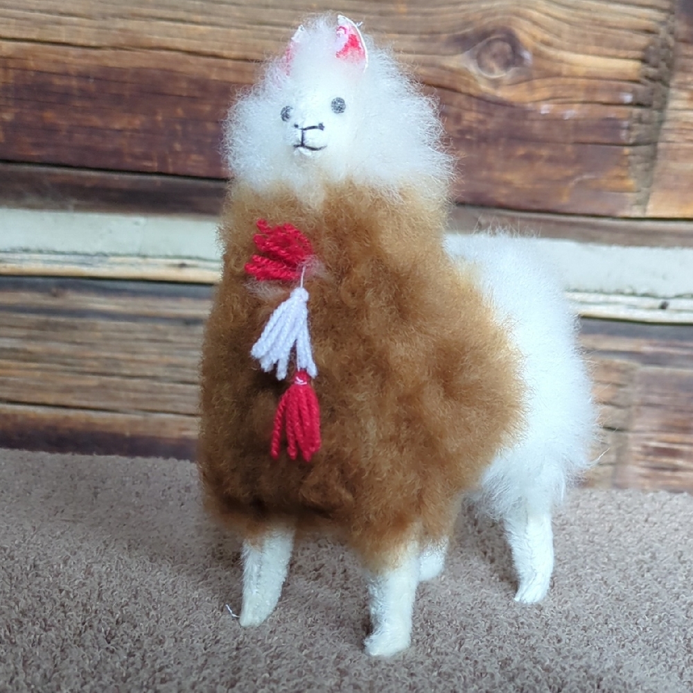 Handmade Wool Alpaca Llama Decor Brown White Doll Toy Stuffed Animal Figurine